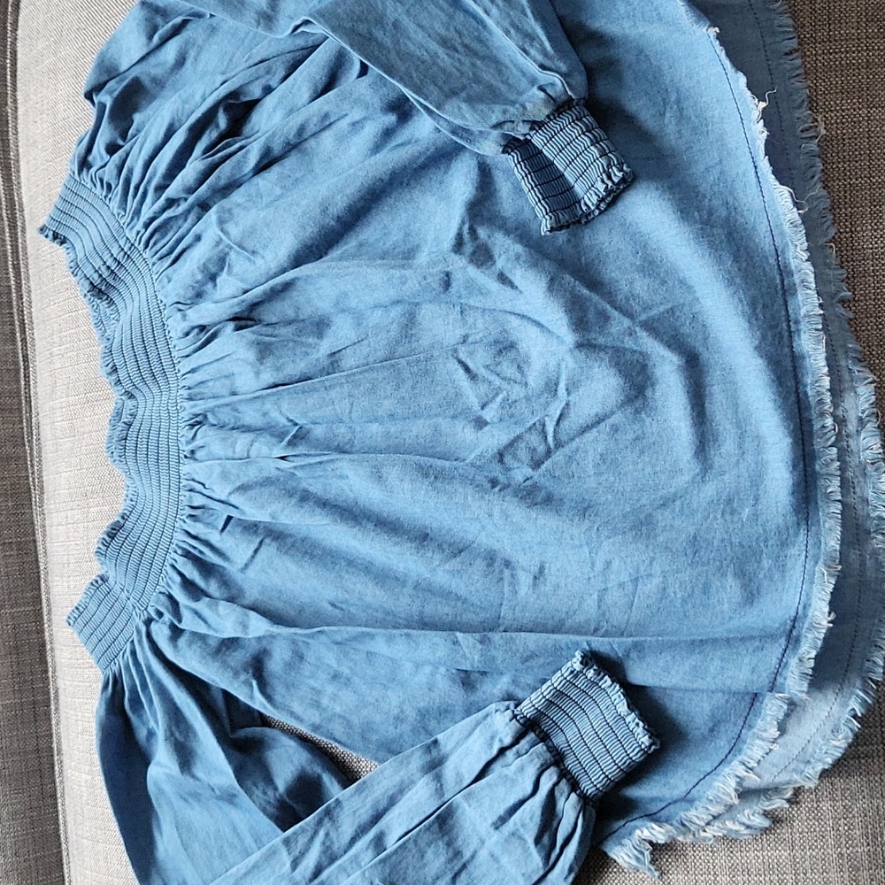 Haoyihui US M off shoulder jeans top
